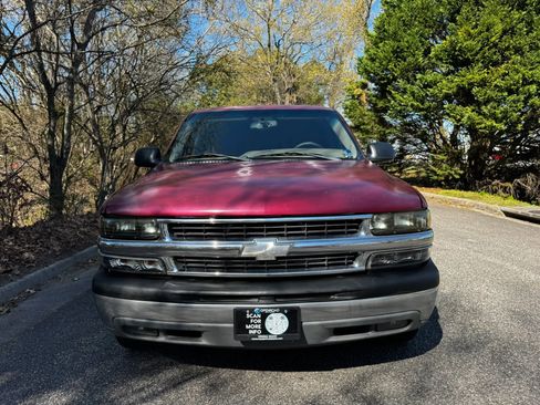 Used 2004 Chevrolet Tahoe LS w/ Preferred Equipment Group image 6