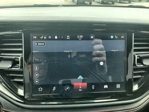 Used 2022 GMC Terrain SLE w/ Elevation Edition AWD/4WD image 18