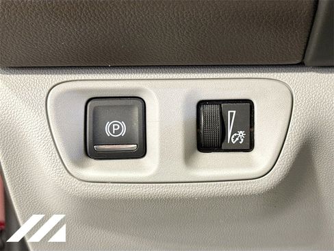 Used 2017 GMC Acadia SLT image 10