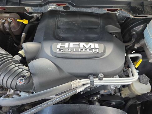 Used 2018 RAM 2500 Power Wagon w/ Luxury Group image 12