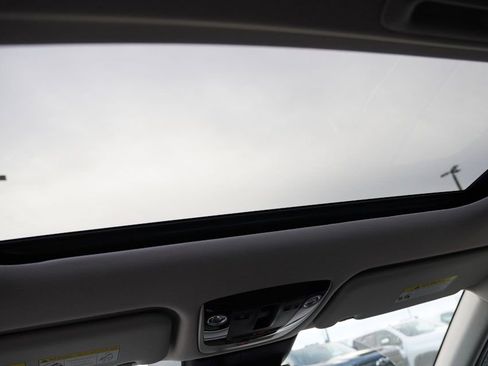 New 2026 Kia Seltos SX w/ SX Sunroof Package image 12