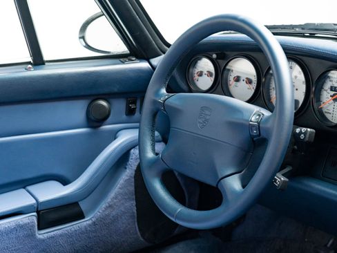 Used 1996 Porsche 911 Carrera RWD image 35