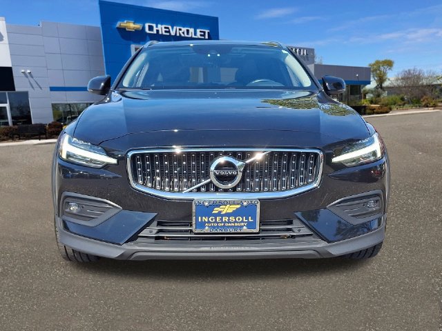 Used 2022 Volvo V60 T5 Cross Country AWD/4WD image 22