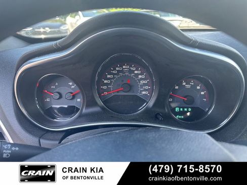 Used 2013 Dodge Avenger SE FWD image 17