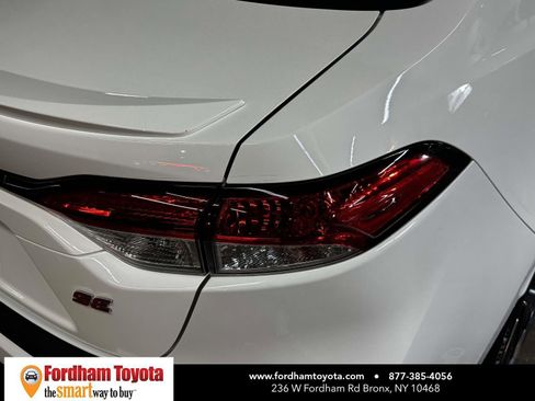 Used 2024 Toyota Corolla SE FWD image 11