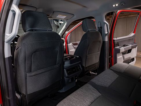 Used 2024 Ford F250 XLT w/ XLT Premium Package image 22