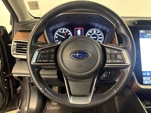 Used 2023 Subaru Outback Touring AWD/4WD image 18