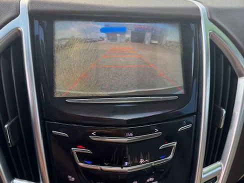 Used 2015 Cadillac SRX Performance image 9