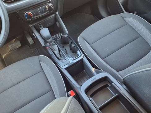 Used 2025 Chevrolet TrailBlazer LT image 8