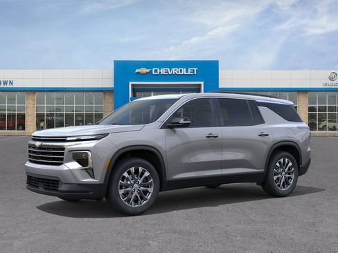 New 2026 Chevrolet Traverse LT AWD/4WD image 2