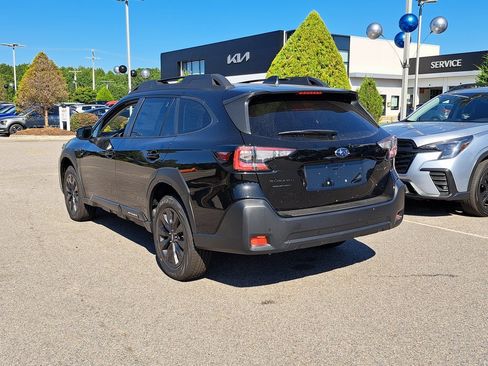 New 2025 Subaru Outback Onyx Edition image 4