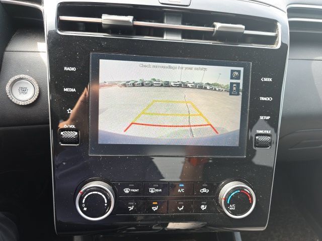 Used 2023 Hyundai Santa Cruz SEL AWD/4WD image 4