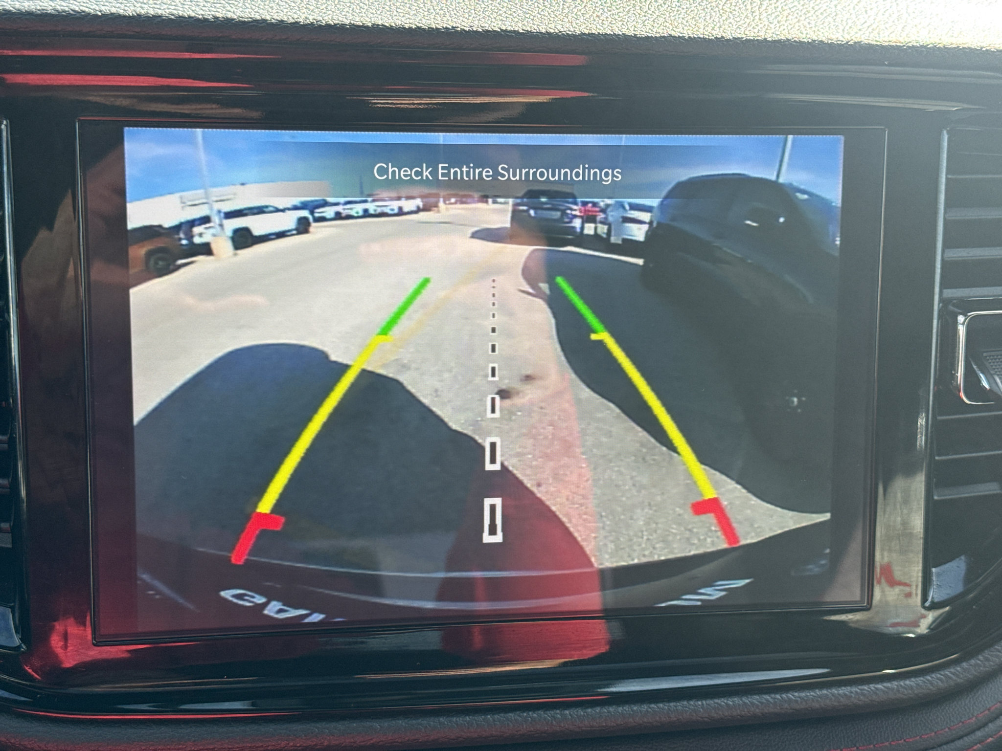 Used 2025 Dodge Durango GT AWD/4WD image 8