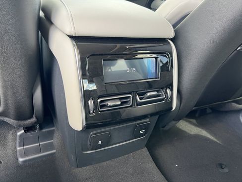 New 2025 Lincoln Aviator Reserve w/ Luxury Package image 26