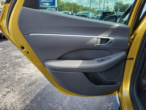 Used 2021 Hyundai Sonata SEL Plus w/ Tech Package FWD image 23