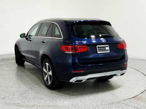 Used 2022 Mercedes-Benz GLC 300 4MATIC image 9