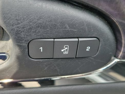Used 2017 Buick Enclave Leather w/ Enclave Tuscan Edition FWD image 9