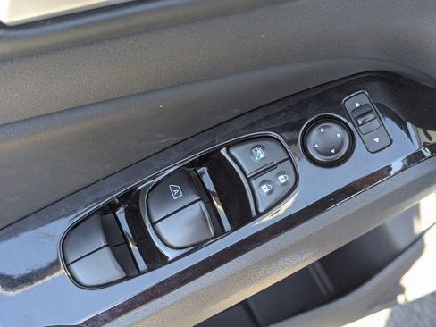 Used 2023 Nissan Altima 2.5 SV image 25