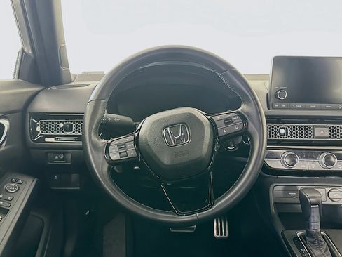 Used 2025 Honda Civic Sport image 18