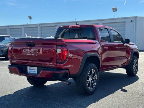 Used 2024 GMC Canyon AT4 w/ AT4 Premium Package image 11