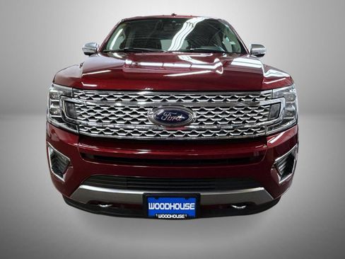 Used 2018 Ford Expedition Max Platinum AWD/4WD image 2