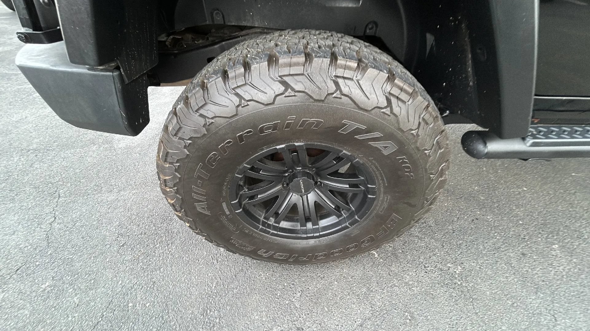 Used 2010 Jeep Wrangler Unlimited Sport w/ Trailer Tow Group AWD/4WD image 40