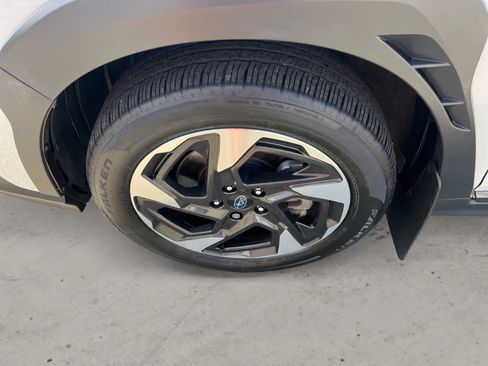 Certified 2024 Subaru Crosstrek 2.5i Limited image 10