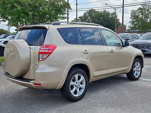 Used 2009 Toyota RAV4 Limited AWD/4WD image 4
