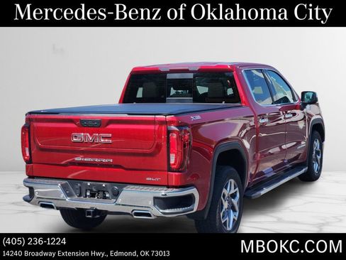 Used 2022 GMC Sierra 1500 SLT AWD/4WD image 4