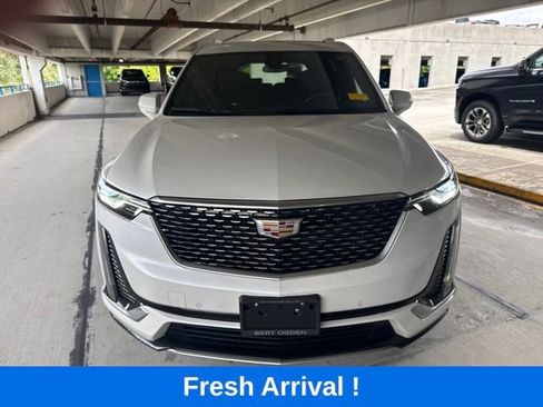 Used 2024 Cadillac XT6 Luxury w/ LPO, Floor Liner Package FWD image 19