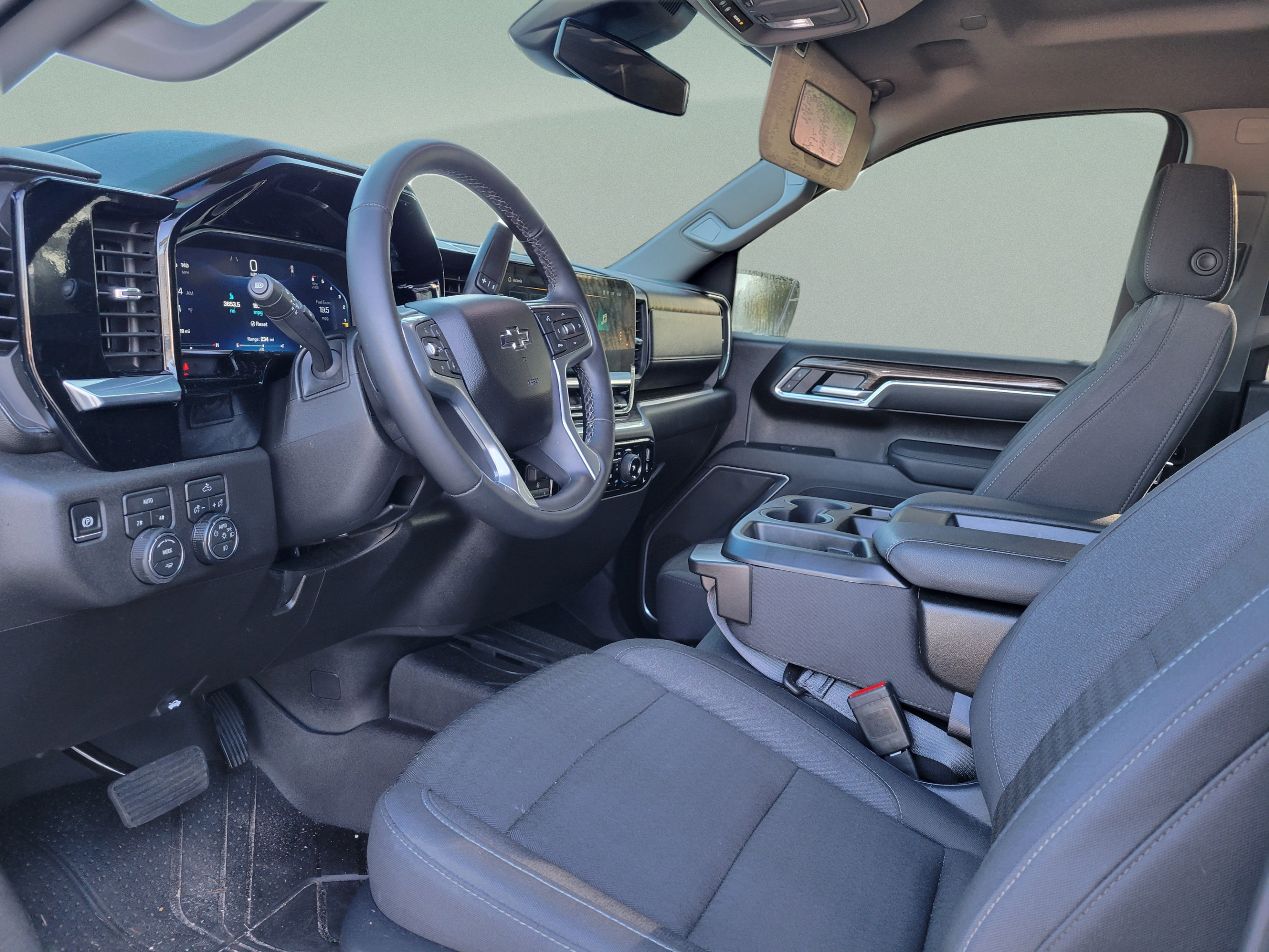 Used 2026 Chevrolet Silverado 1500 RST w/ RST Select Package AWD/4WD image 14