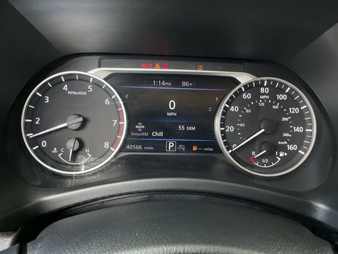 Used 2025 Nissan Sentra SV FWD image 28