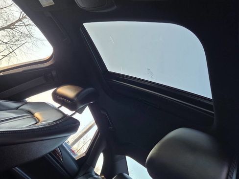 Used 2017 Lincoln MKZ Select w/ Select Plus Package image 23