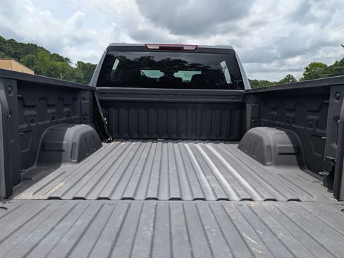 Used 2026 Chevrolet Silverado 1500 Custom w/ Turbomax Blackout Package AWD/4WD image 18