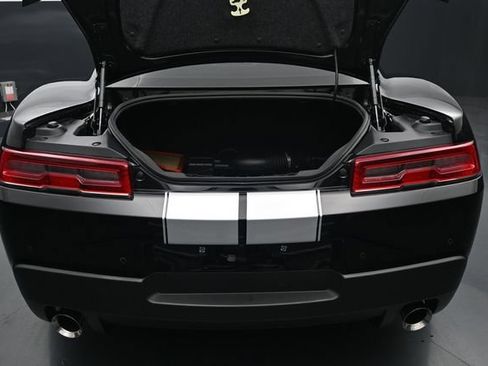 Used 2014 Chevrolet Camaro SS w/ RS Package RWD image 9