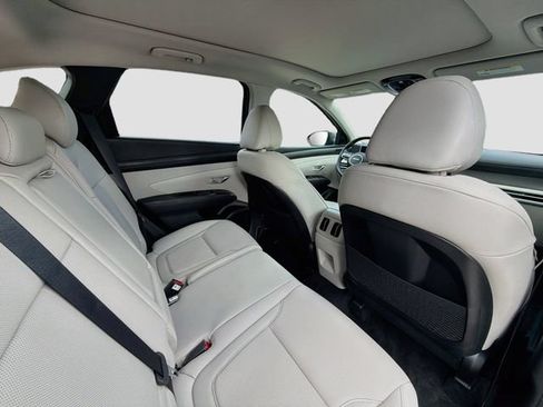 Used 2026 Hyundai Tucson Limited AWD/4WD image 28