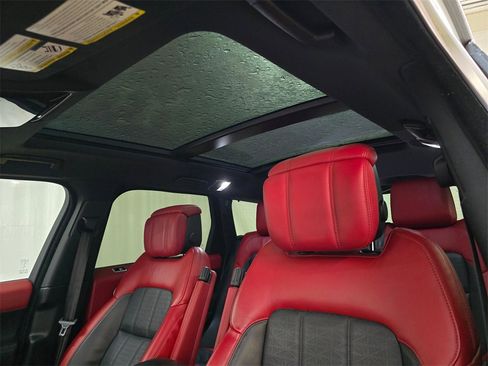 Used 2019 Land Rover Range Rover Sport HSE Dynamic image 22