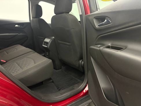 Used 2020 Chevrolet Equinox LT w/ Driver Convenience Package FWD image 34