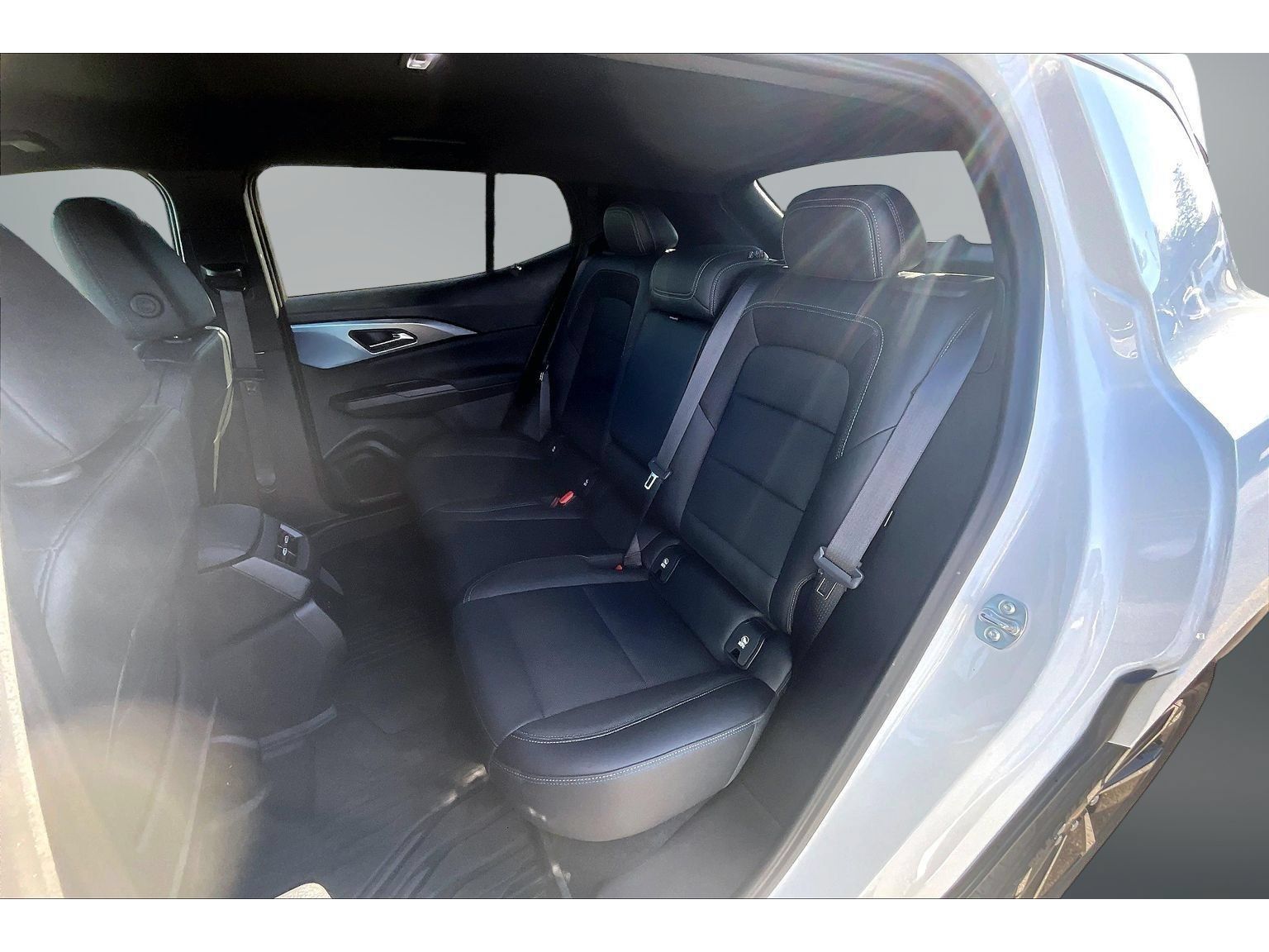 Used 2024 Chevrolet Equinox EV LT FWD image 22