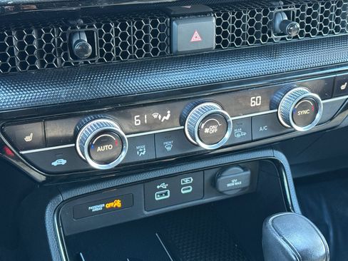 Used 2023 Honda CR-V EX-L image 18