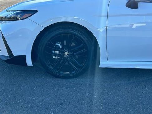 Used 2025 Toyota Camry SE w/ Multimedia Upgrade Package image 6