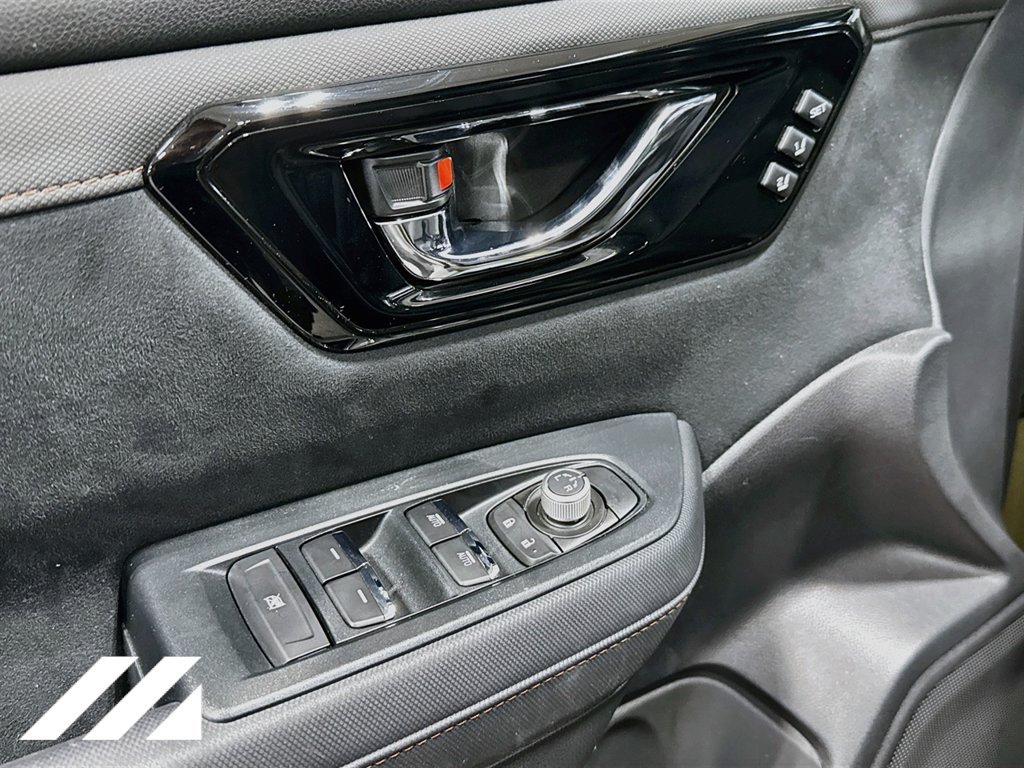 Used 2025 Subaru Forester Touring AWD/4WD image 20