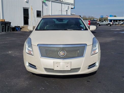 Used 2014 Cadillac XTS Luxury w/ Driver Awareness Package image 20