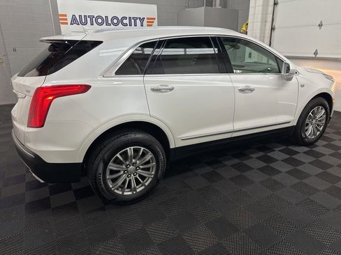 Used 2017 Cadillac XT5 Luxury w/ Driver Awareness Package image 11