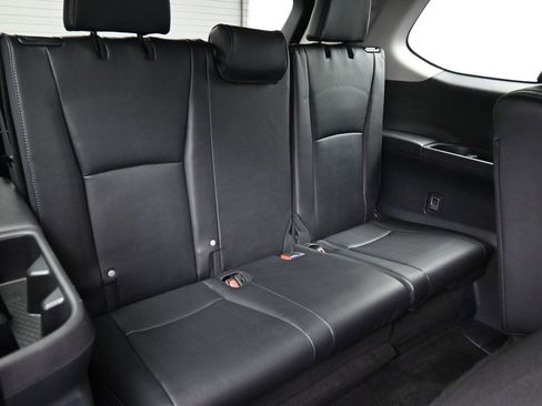 Certified 2025 Toyota Grand Highlander AWD Hybrid image 25