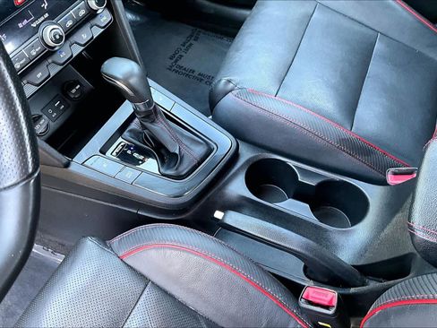 Used 2020 Hyundai Elantra Sport w/ Cargo Package (C1) image 16
