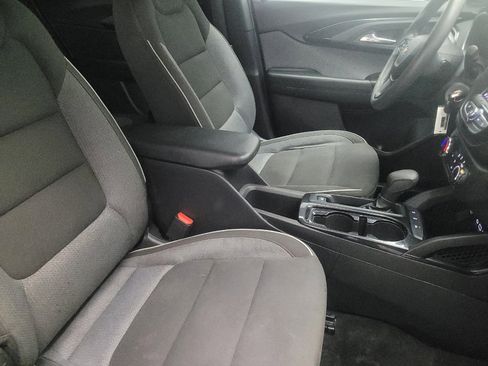 Used 2023 Chevrolet TrailBlazer LS FWD image 21