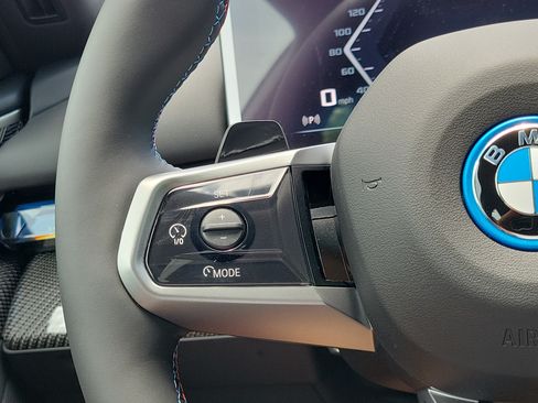 New 2026 BMW i5 M60 AWD/4WD image 24