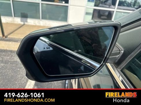 Used 2020 Chevrolet Equinox LT FWD image 15
