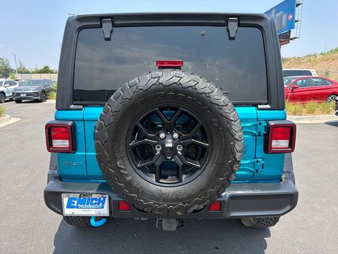 Used 2024 Jeep Wrangler Unlimited AWD/4WD image 4